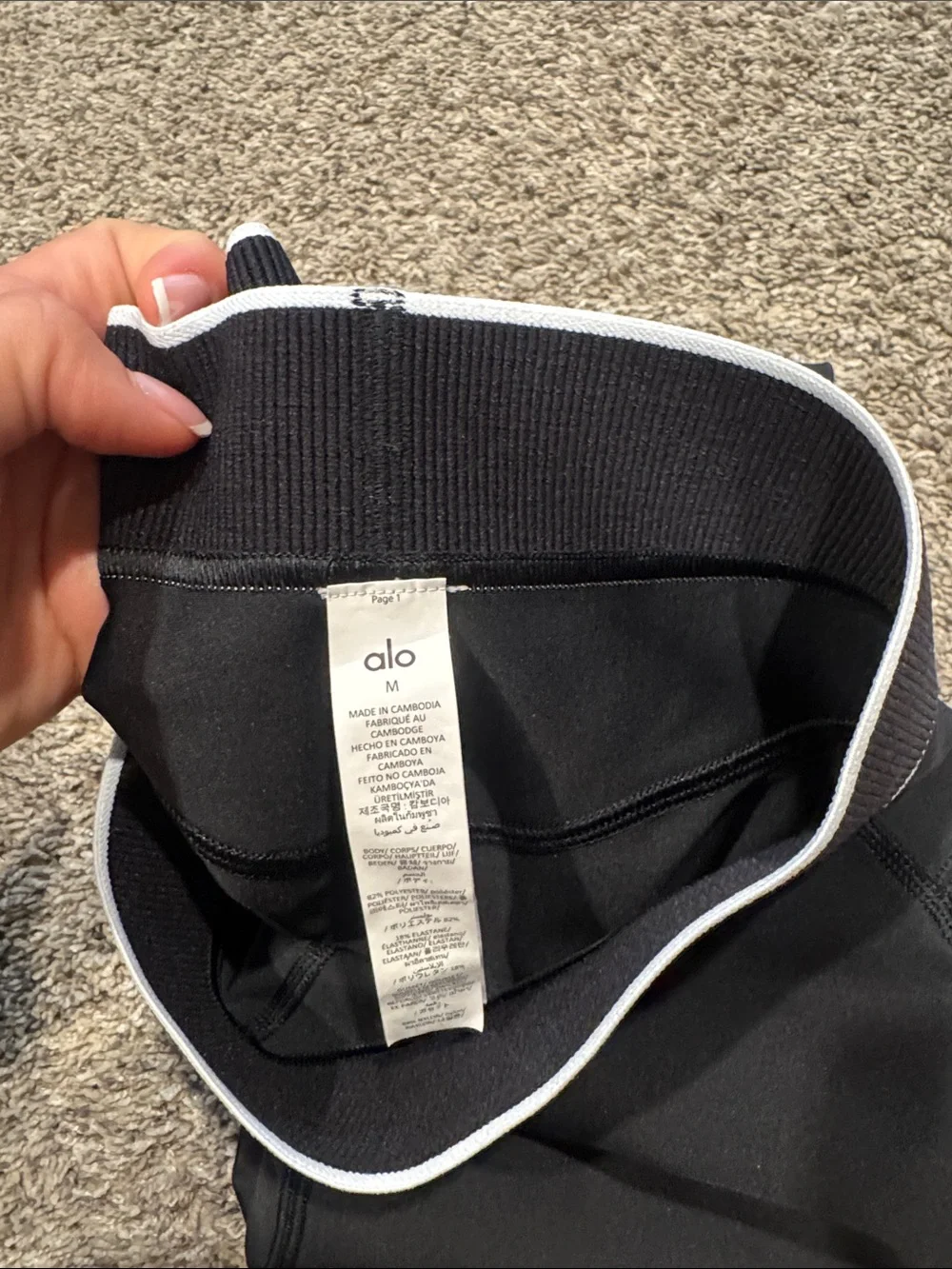 ALO Yoga Airlift High-waist alignment Black Leggings with White Waist Trim